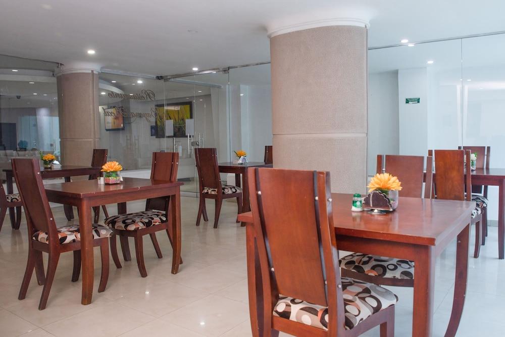 Charthon Inn Barranquilla  Buitenkant foto