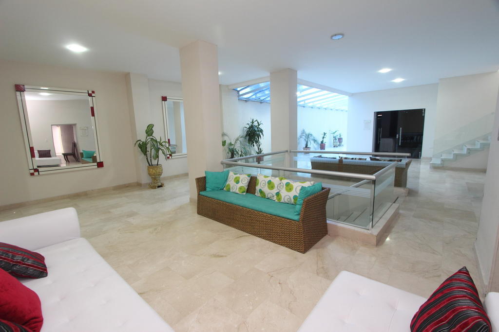 Charthon Inn Barranquilla  Buitenkant foto
